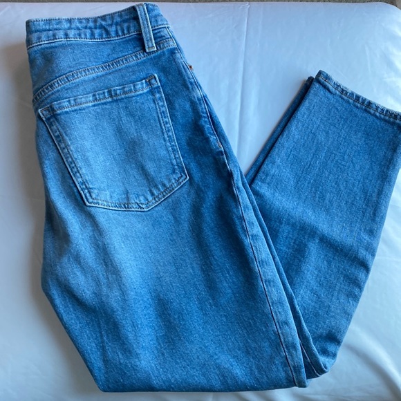 Old Navy high rise straight jeans size 6 - Picture 1 of 4